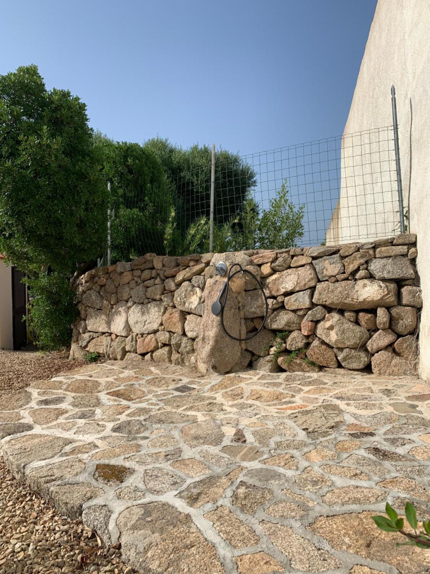 בית הארחה רנה מג'ורה 	Stazzu Nuraghe Mannucciu מראה חיצוני תמונה